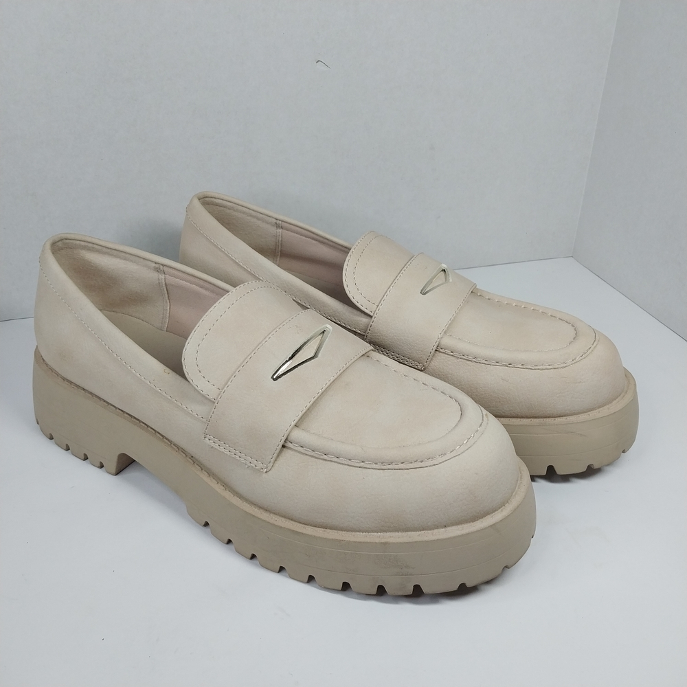 Nobo Womens Size 10 Beige Y2K 90s Style Lug Loafer Platform Shoes Loafers Preppy